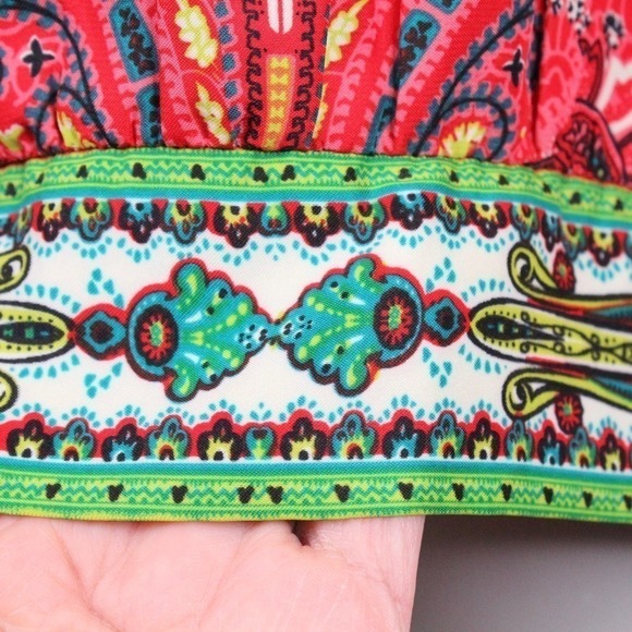 ECI Cold Shoulder Long Sleeve Blouse Multicolor Red, Pink, Green, White Size M - Picture 14 of 16